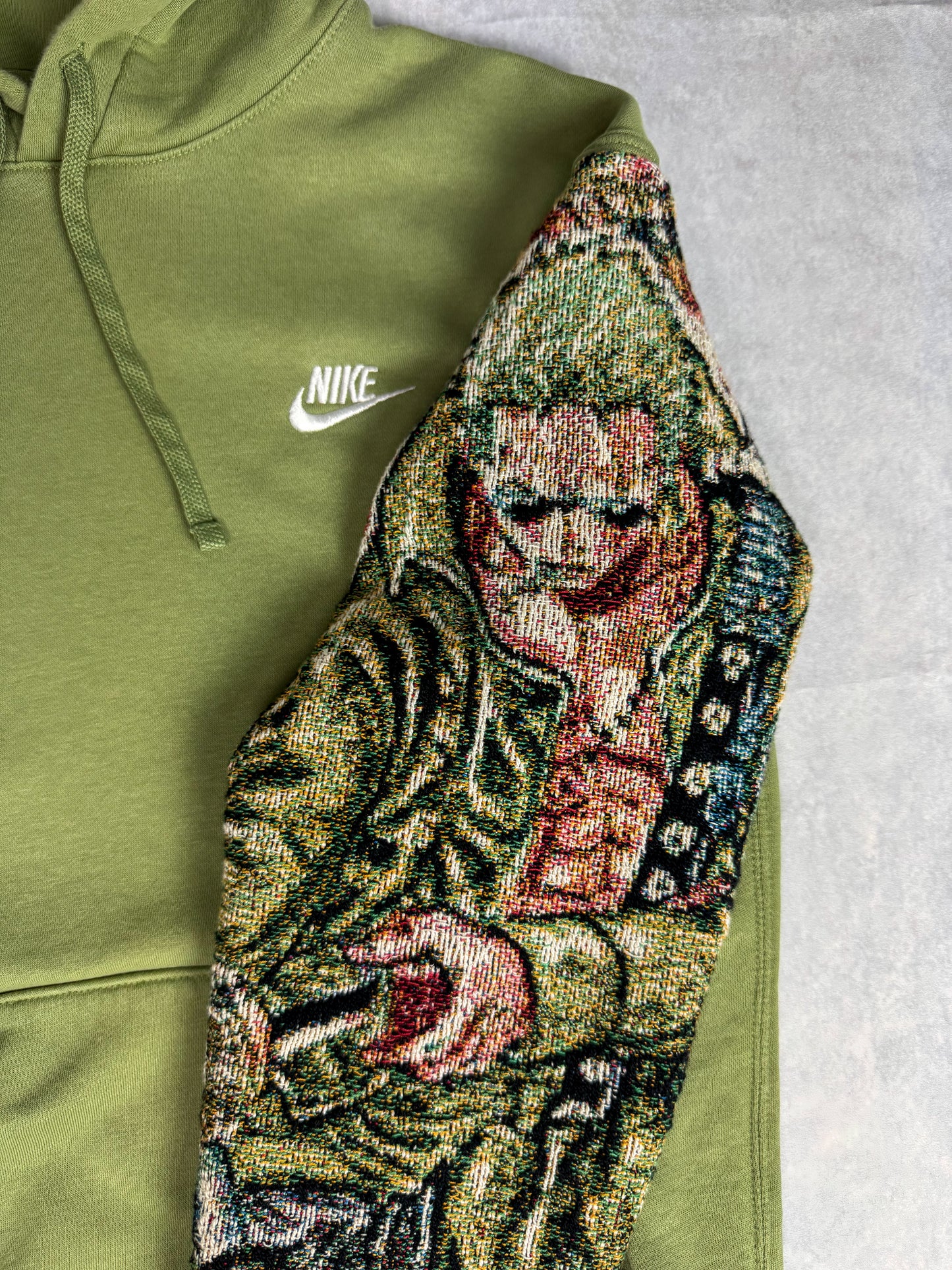 Upcycled Zoro x Nike (L-XL)